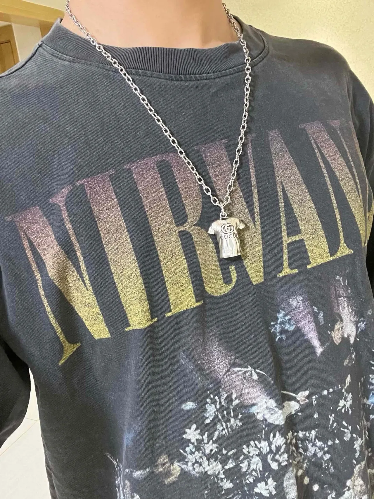 Gucci T-Shirt Pendant Silver-Tone Chain Necklace 2