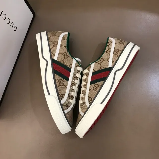 Sneakers Gucci Tennis 1977 Beige GG Monogram Web Stripe Lifestyle 7