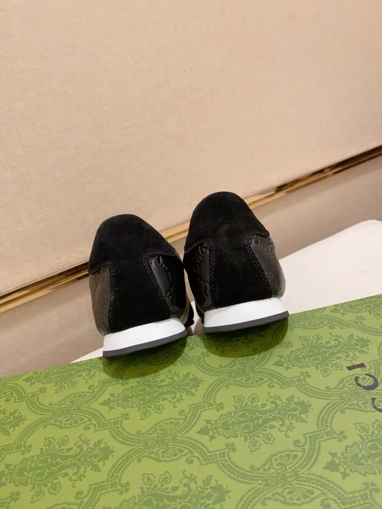 Gucci Tennis 1977 Black Embossed Leather and Suede Lifestyle Sneaker 3
