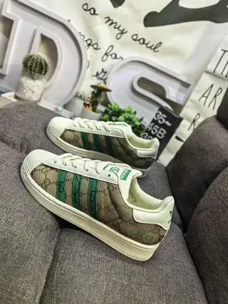 Gucci Tennis 1977 GG Monogram قماش أخضر ويب سترايب حذاء ستايل حياة 7