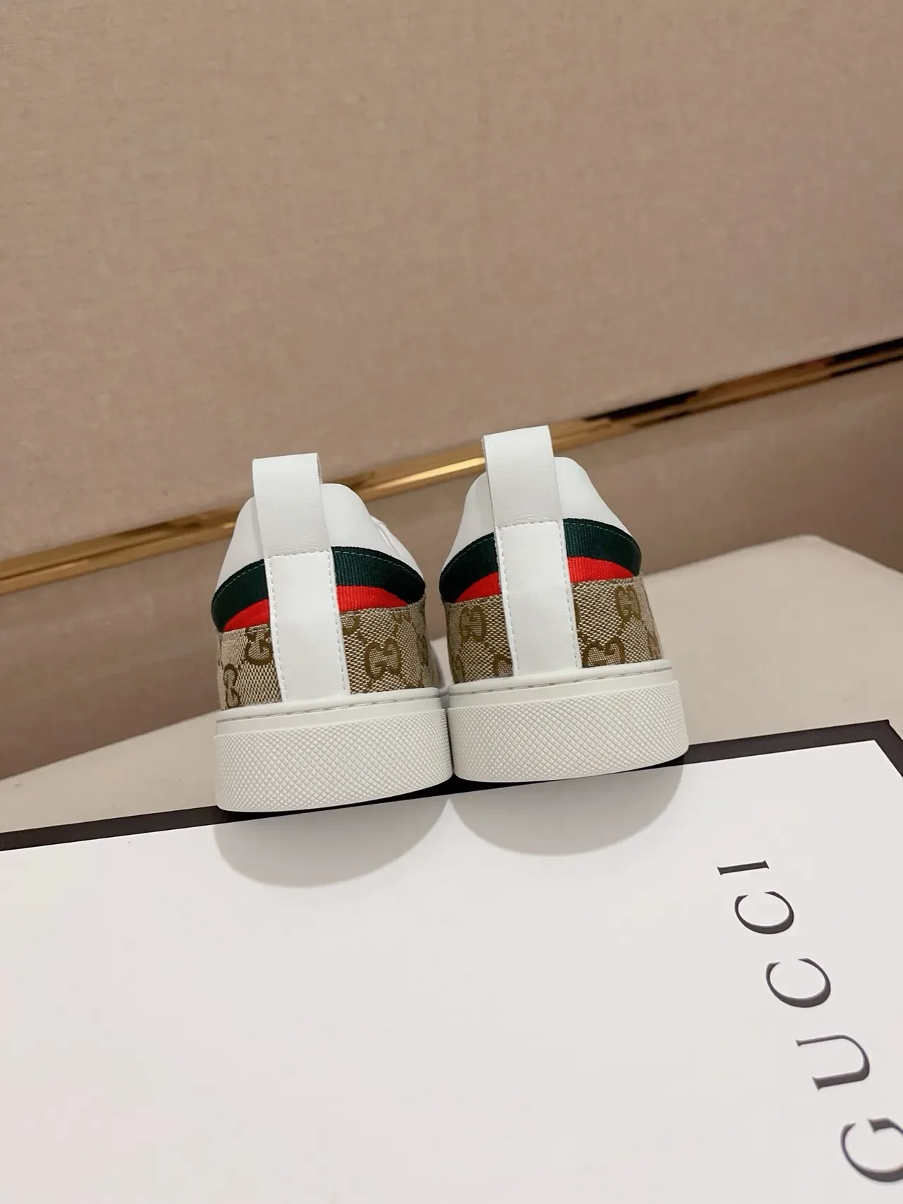 Gucci Tennis 1977 White Beige Green Red Lifestyle Sneakers 8