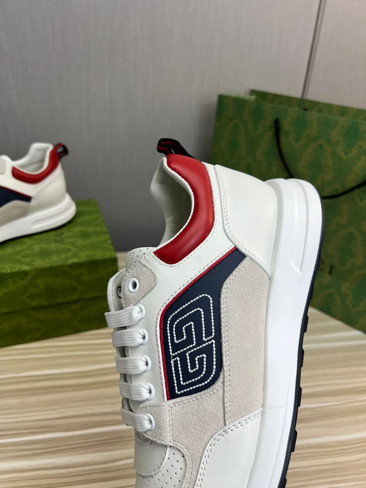 Gucci Tennis 1977 White Beige Navy Red Lifestyle Sneakers 9