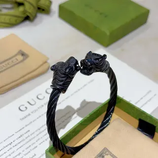 Gucci Cabeza de Tigre Cable Trenzado Negro Pulsera