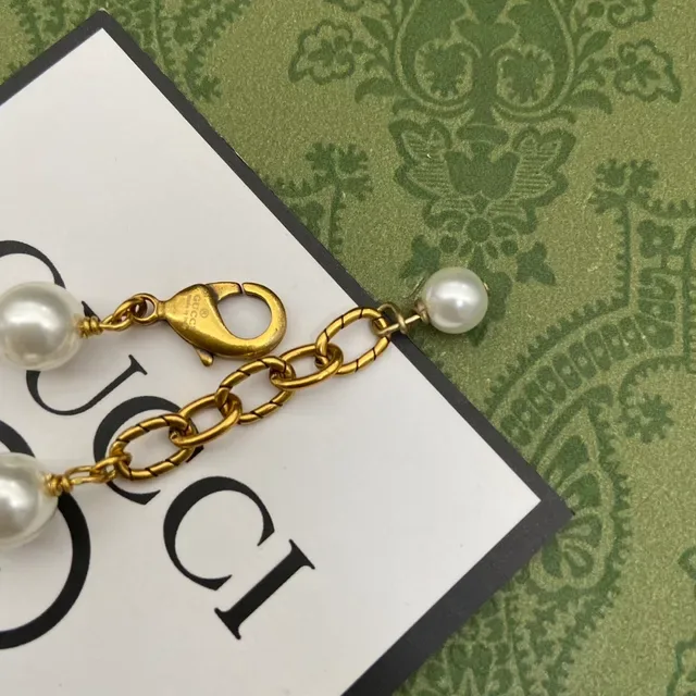 Gucci White Gold Pearl Strand Chain Bracelet 2