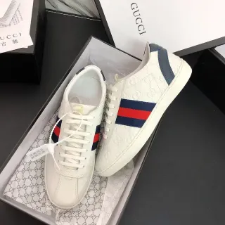 Gucci White Navy Embossed GG Monogram Web Stripe Detail Lifestyle Sneakers
