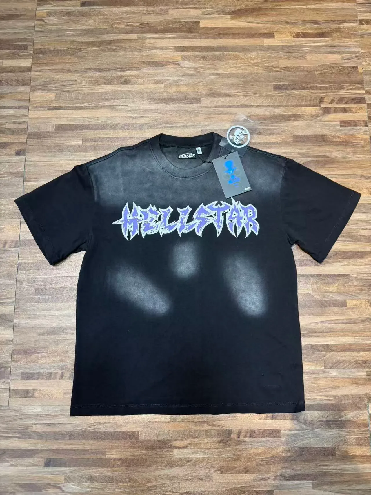 Camiseta oversized Hellstar con estampado gráfico de salpicaduras de lejía 15