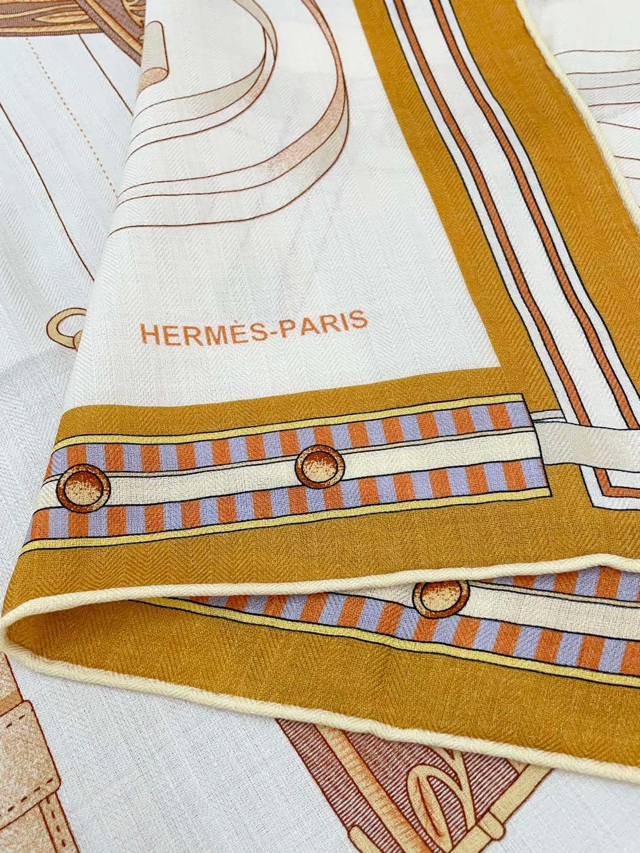 Hermès Beige Brown Herringbone Weave Geometric Striped Border Silk Scarf 9