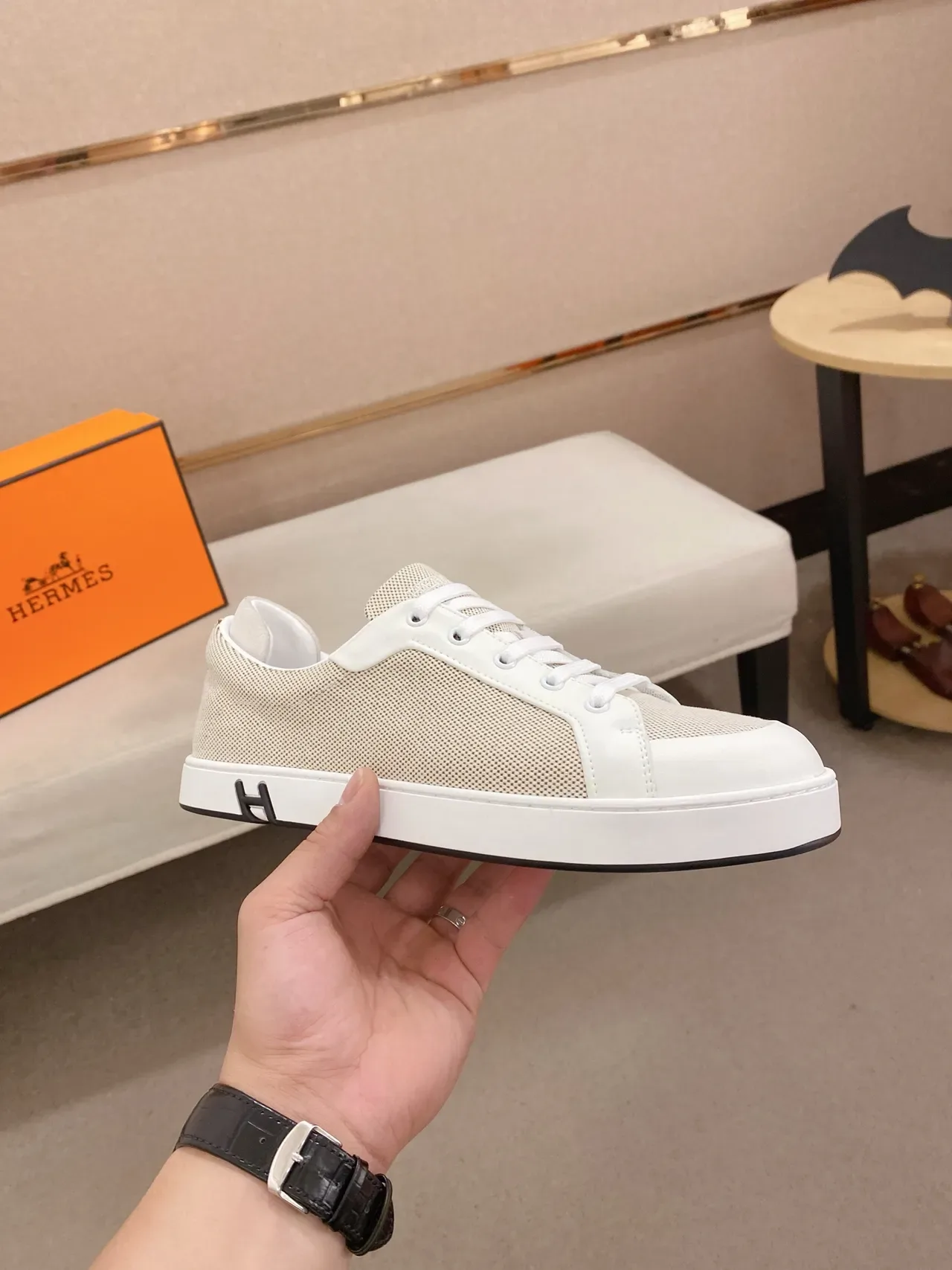 Hermès Beige Mesh and White Leather Low-Top Sneaker 4