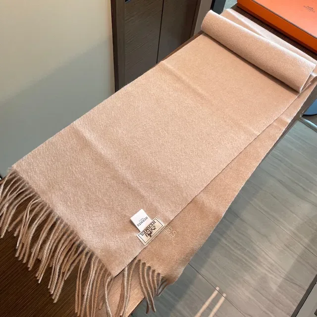 Hermès Beige Soft Texture Frayed Edge Finish Cashmere Scarf 8