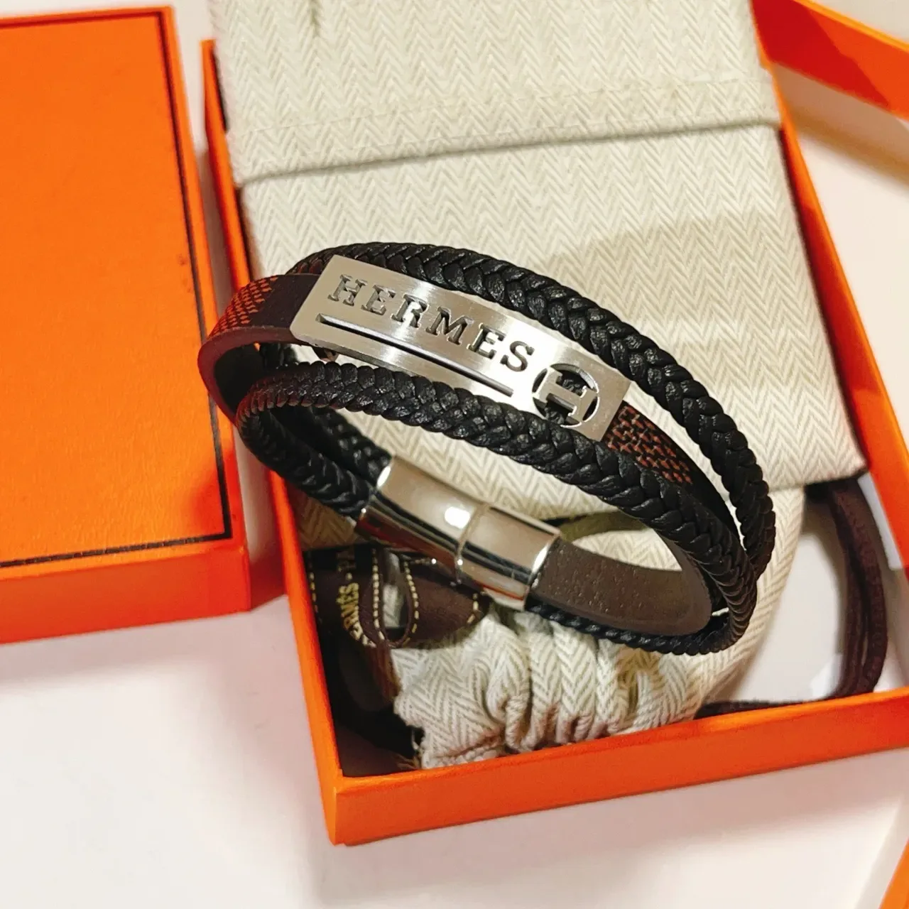 Hermès Pulseira de Couro Trançada Preto Marrom Dupla Enrolamento 6
