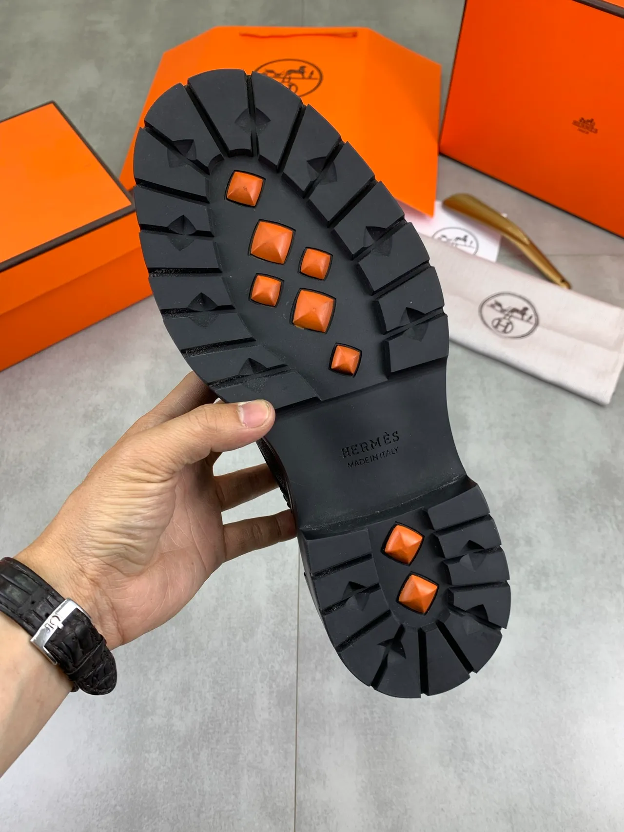 Hermès কালো ক্যাপ-টো টেক্সচার্ড লেদার অক্সফোর্ড শু 3