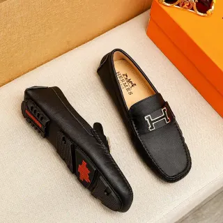 Mocassim Hermès Constance Preto e Vermelho Couro Texturizado Medalhão H-Logo