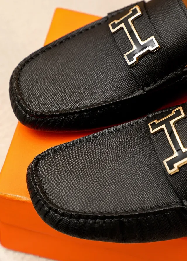 Mocassin Hermès Constance Noir et Rouge Cuir Texturé Médaille H-Logo 5