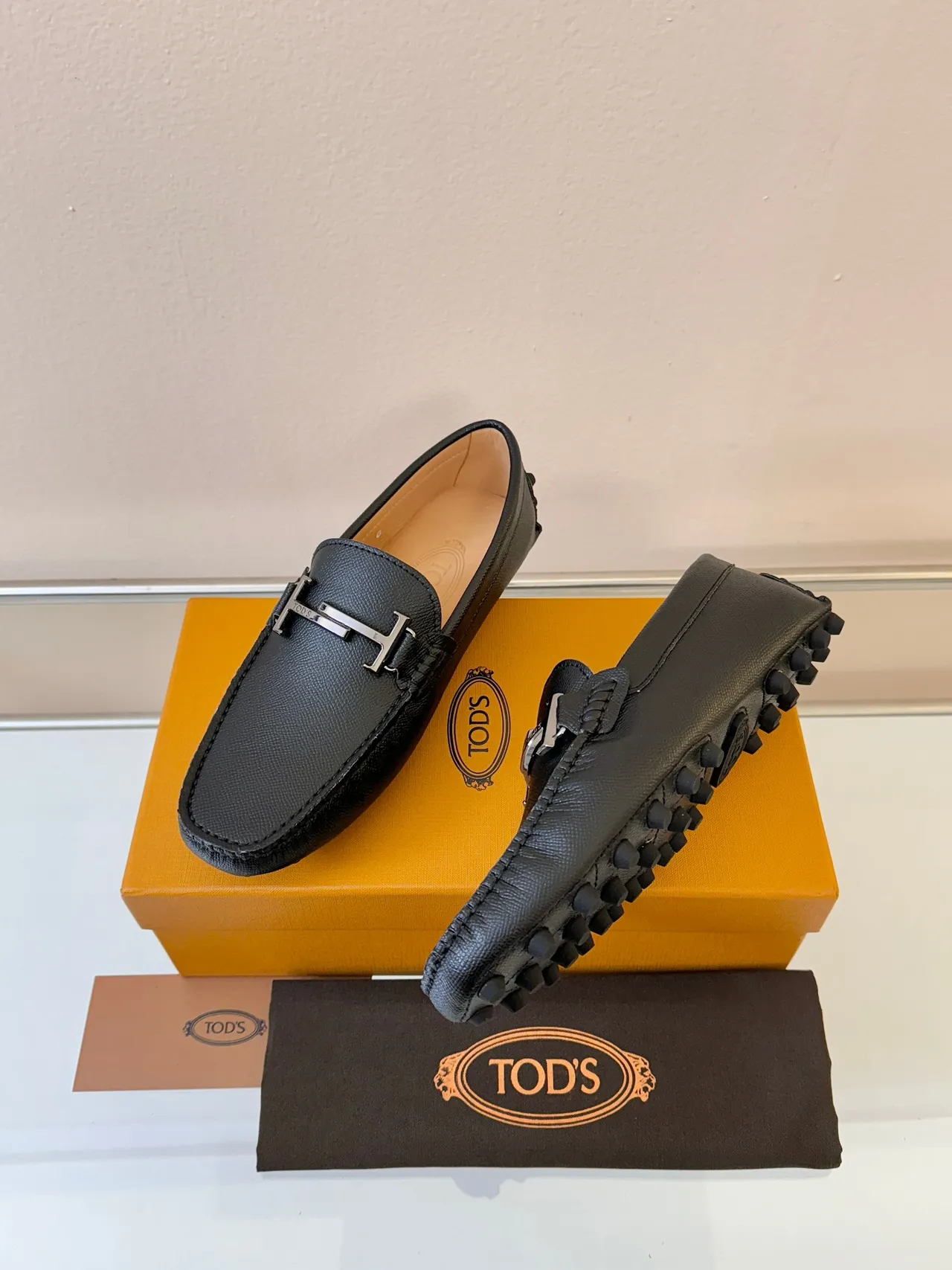 Hermès H Loafer Black Textured Leather Pebble-Sole Loafer 2