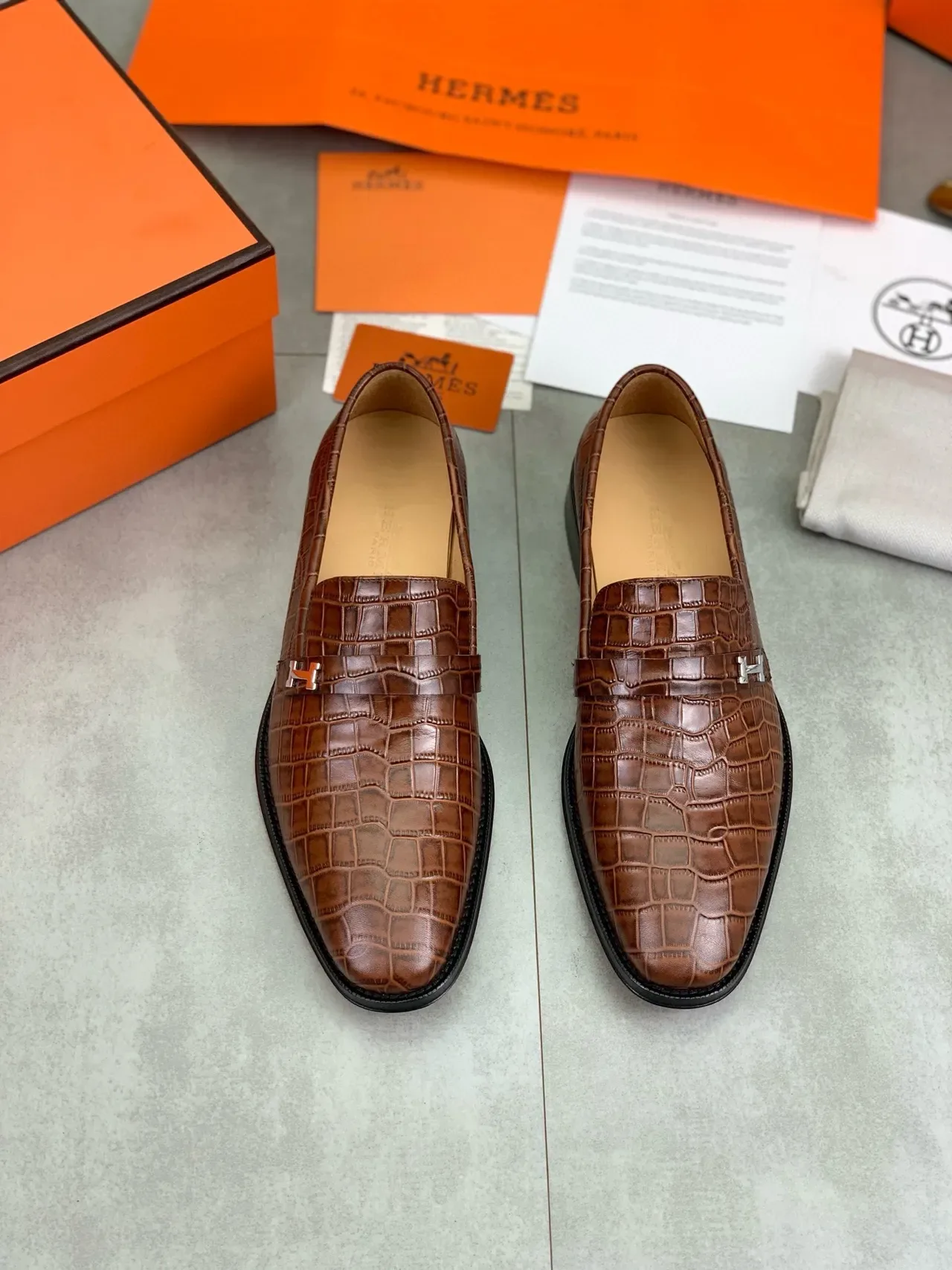 Hermès H-Pocket Loafer Cuir Marron Embossé Crocodile Loafers 6