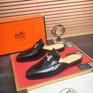 Hermès Oran Preto Bege Couro Brilhante Fivela H Metal Mocassim