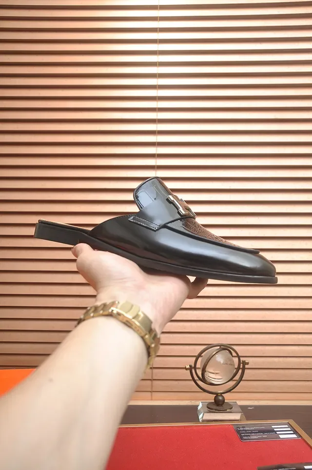 Hermès Oran Preto Bege Couro Brilhante Fivela H Metal Mocassim 4