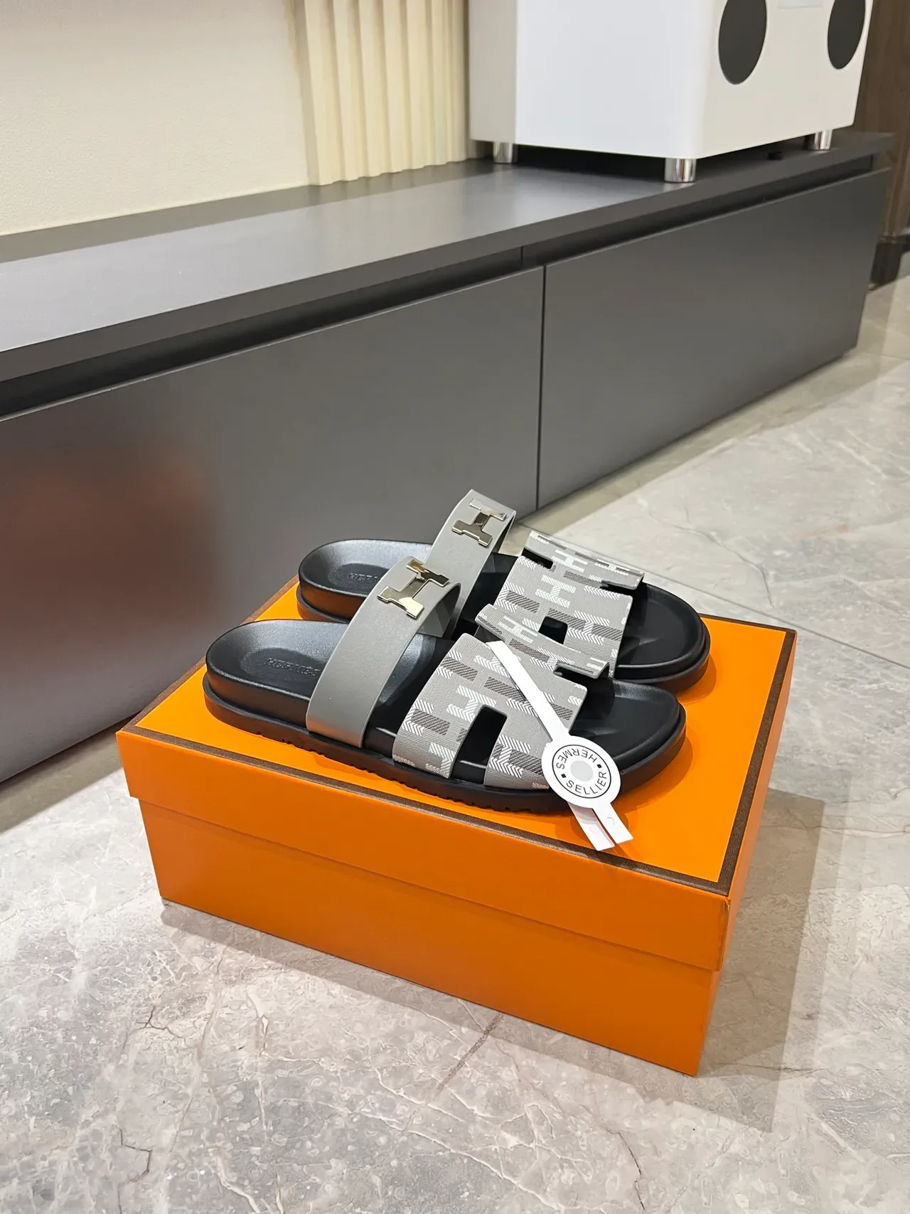 Hermès Oran Black Multicolor Double-Strap Slide H-Buckle Hardware Slippers 11