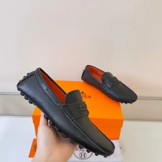 Hermès Oran Preto Laranja Couro Granulado Tira H-Logo Loafer