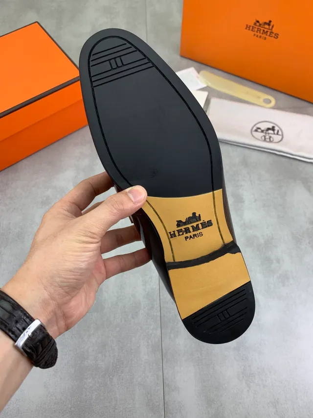 Hermès Oran Brown Patent Leather H-Buckle Loafer 2