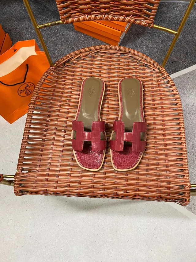 Hermès Oran Crocodile-Embossed Red Slippers 3