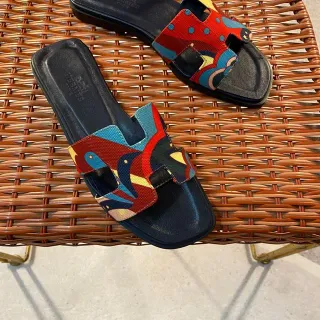 Hermès Oran Multicolor Abstract Print Slippers