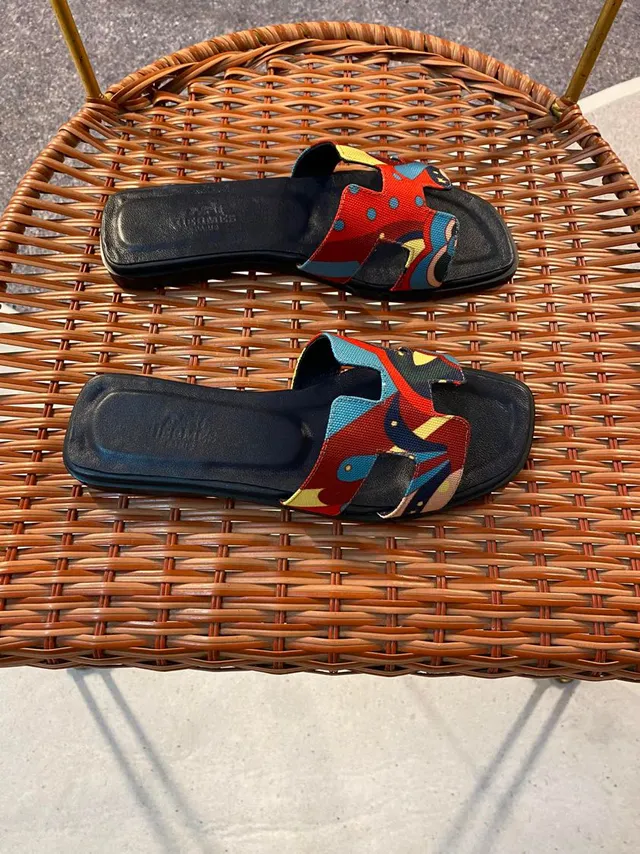 Hermès Oran Multicolor Abstract Print Slippers 6