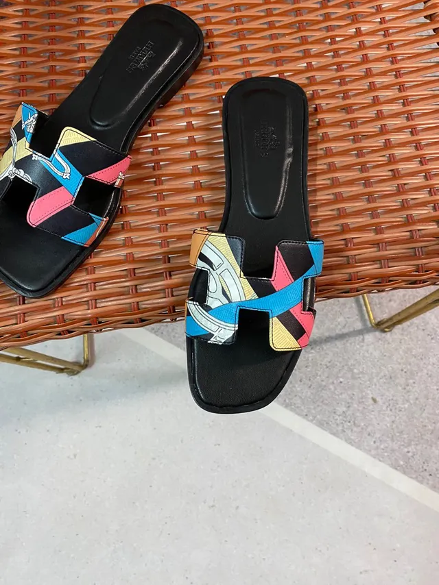 Hermès Oran Multicolor Printed Leather Slippers 2