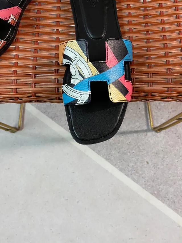 Hermès Oran Multicolor Printed Leather Slippers 4