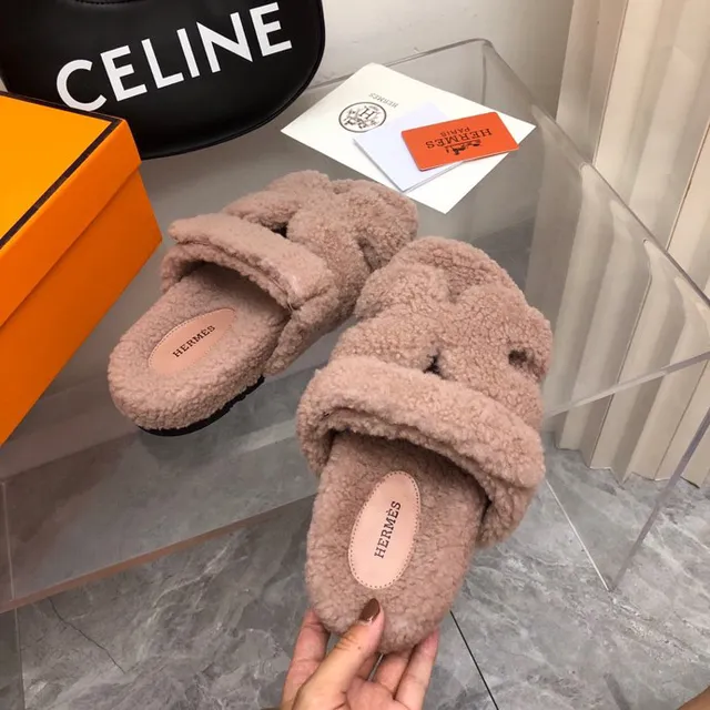Hermès Oran Pink Black Fluffy Shearling Upper Double Strap Slippers 3