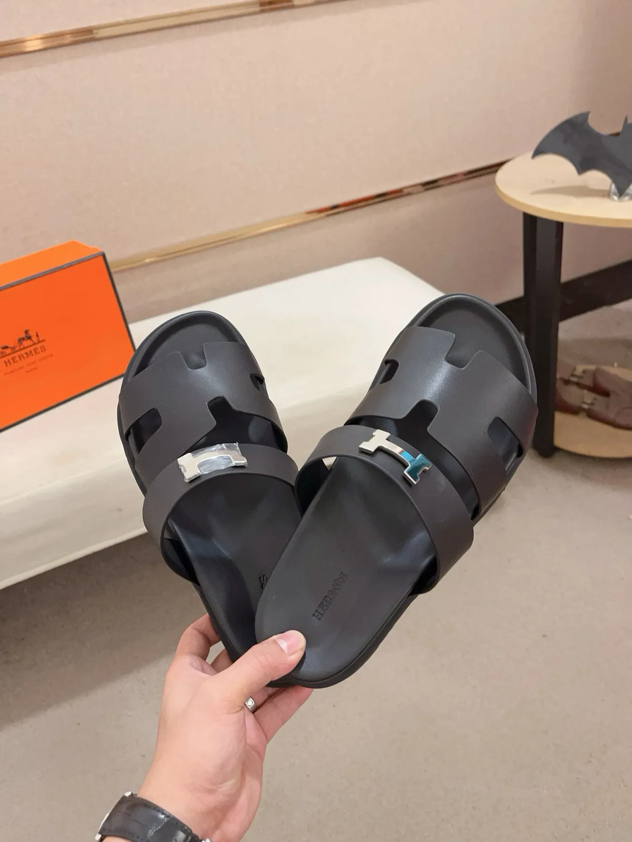 Hermès Oran Slide Black Rubber Slipper 5