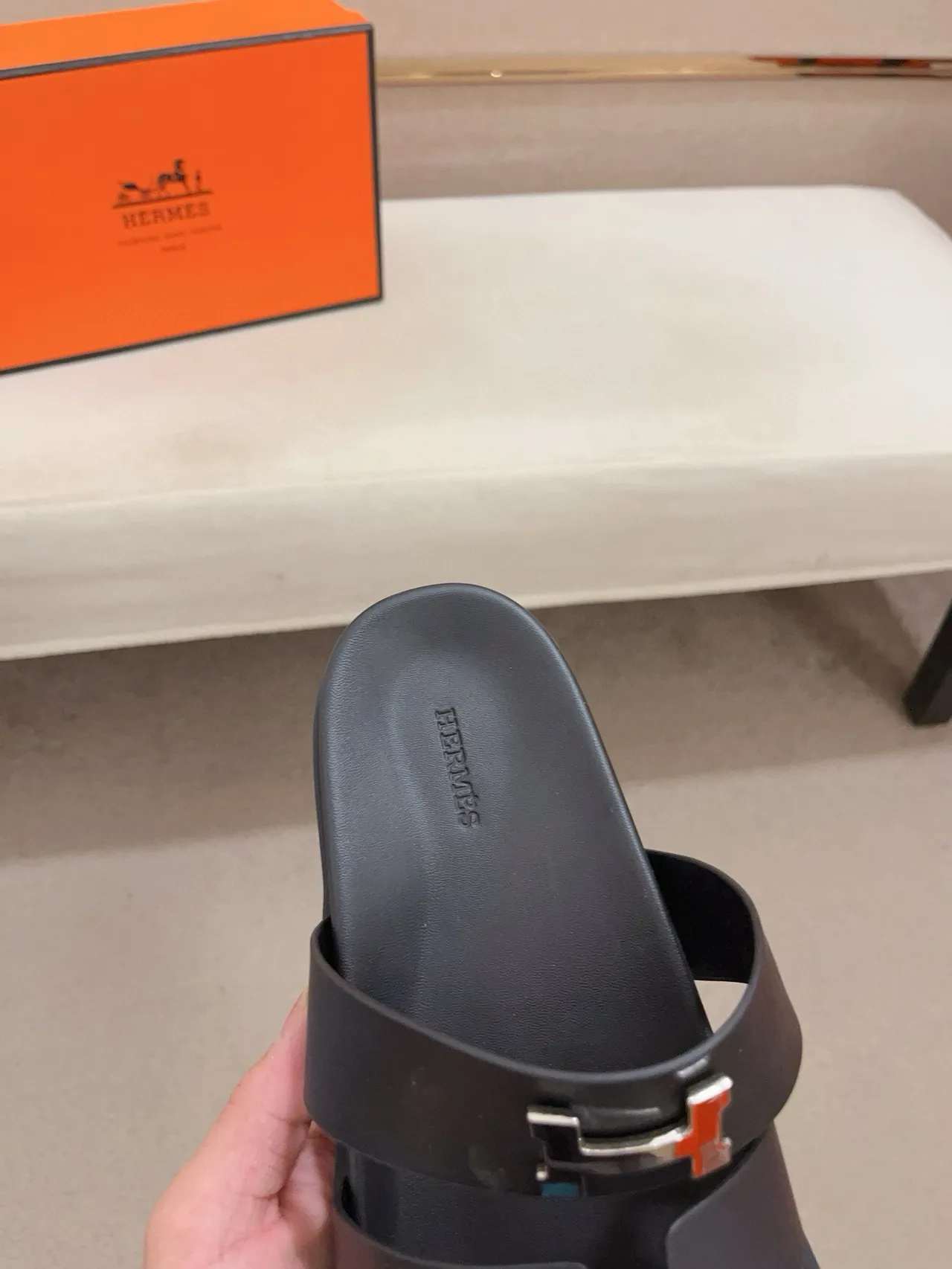 Hermès Oran Slide Black Rubber Slipper 6
