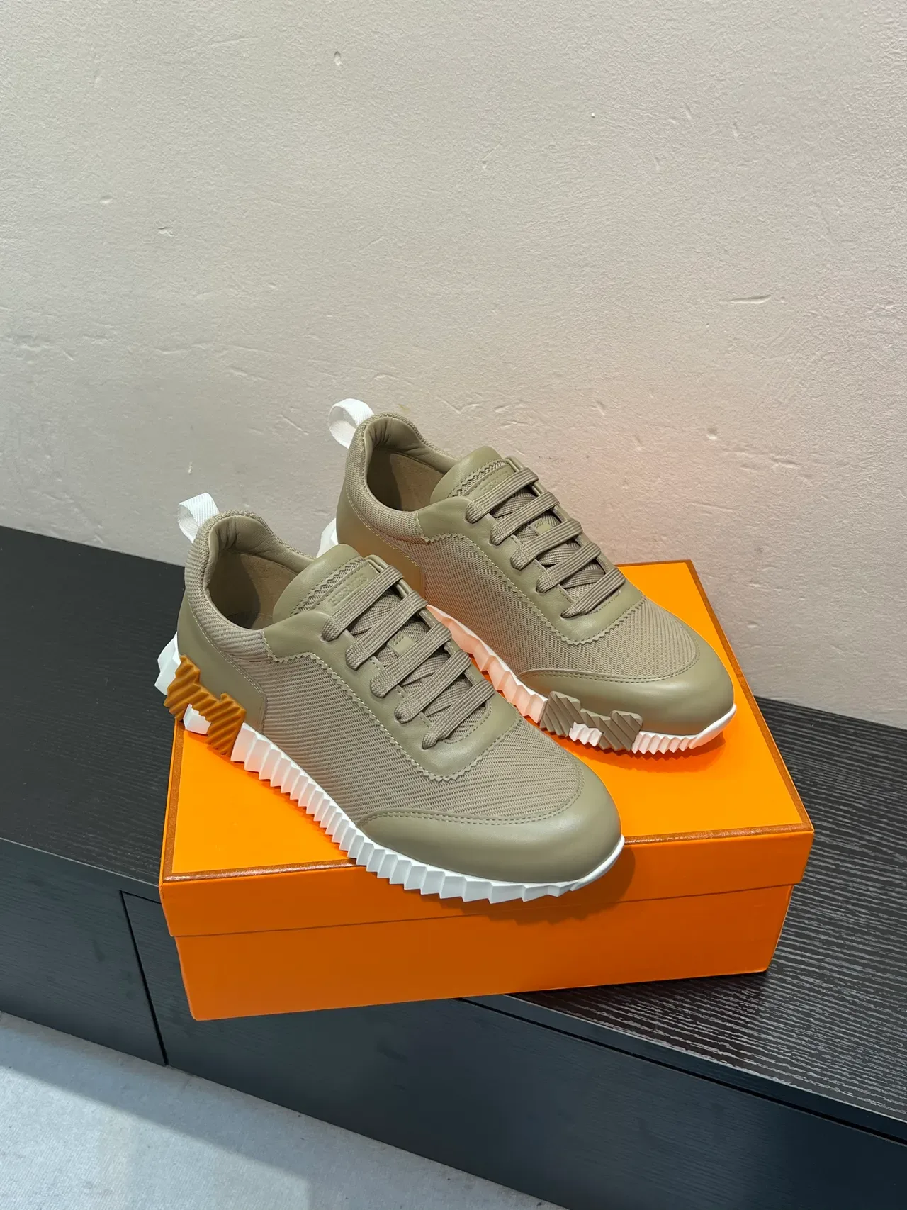 Hermès Oran Sneaker Beige and Orange Lifestyle Sneakers 5