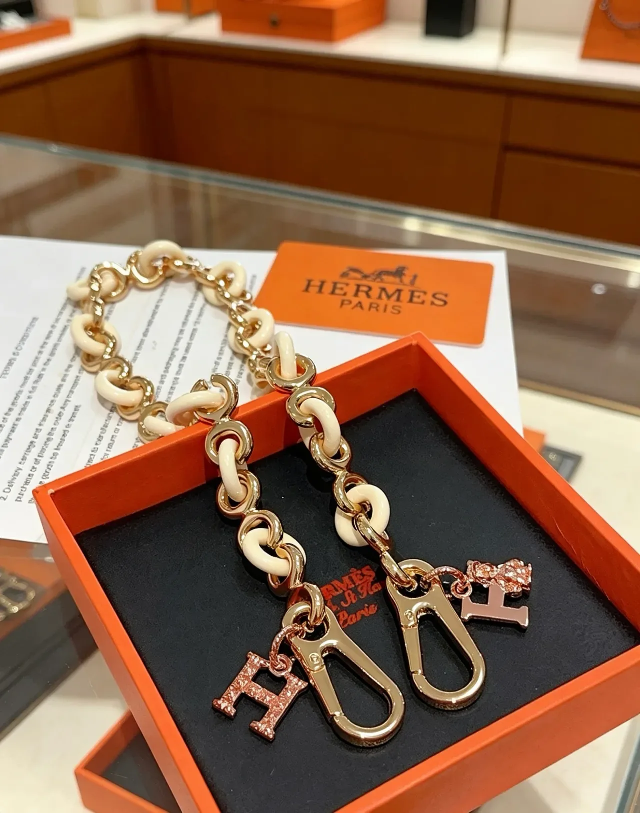 Hermès Picotin Lock Mini Off-White Resin Chain Handbag 8