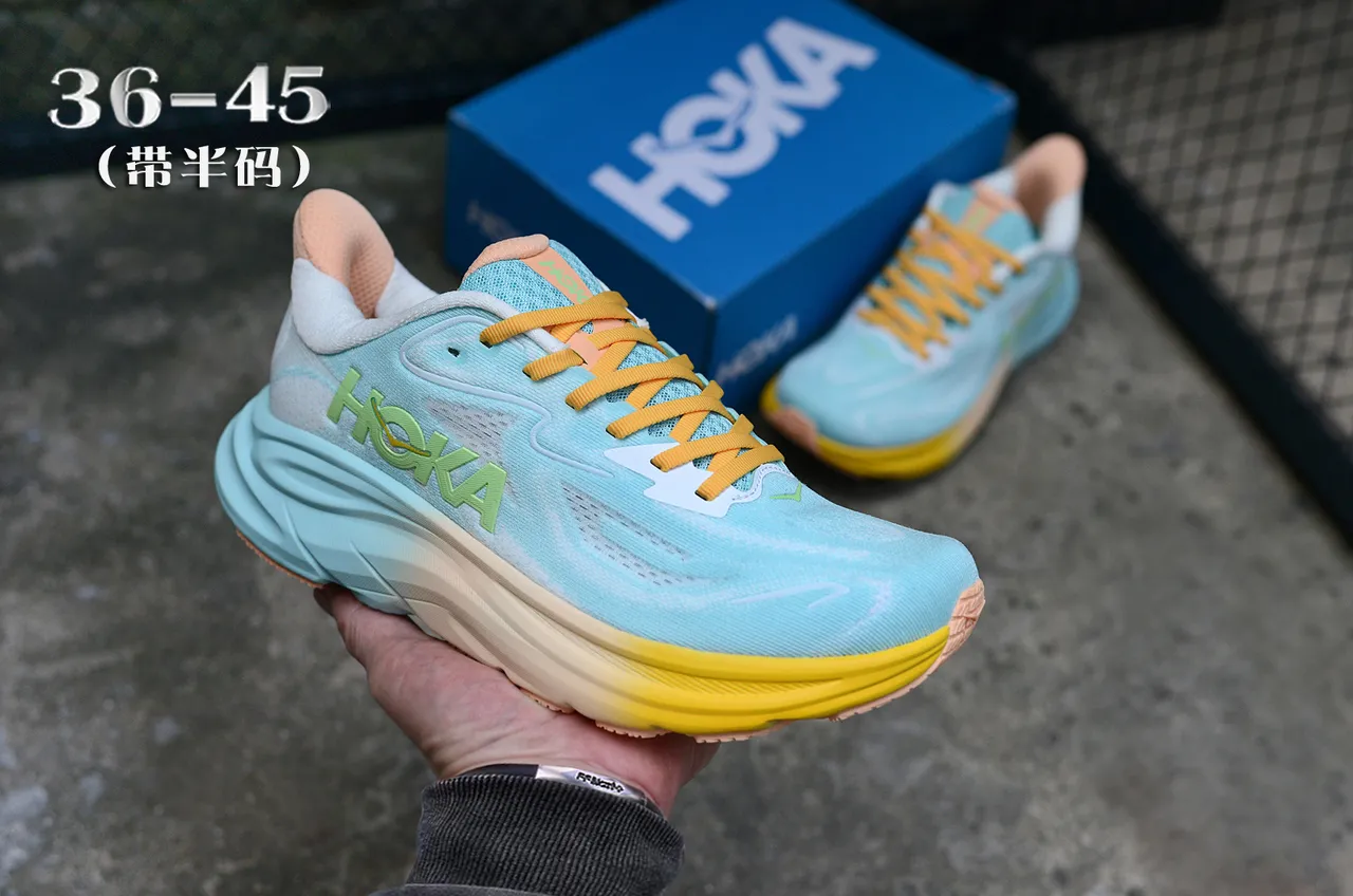 Hoka Clifton Bleu Jaune Tige Tricotée Ingénierée Midsol Sculpté à Densité Multiples Chaussures de course 3