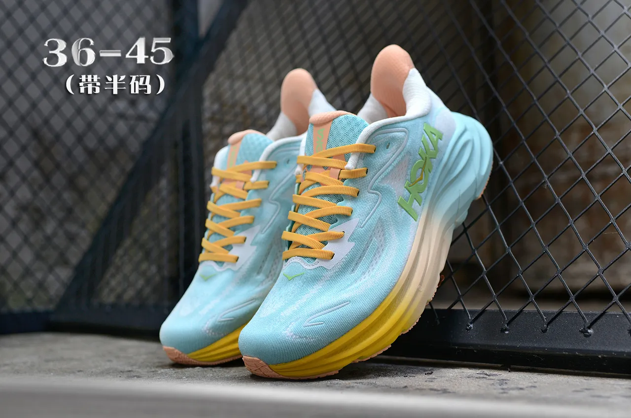 Hoka Clifton Bleu Jaune Tige Tricotée Ingénierée Midsol Sculpté à Densité Multiples Chaussures de course 5