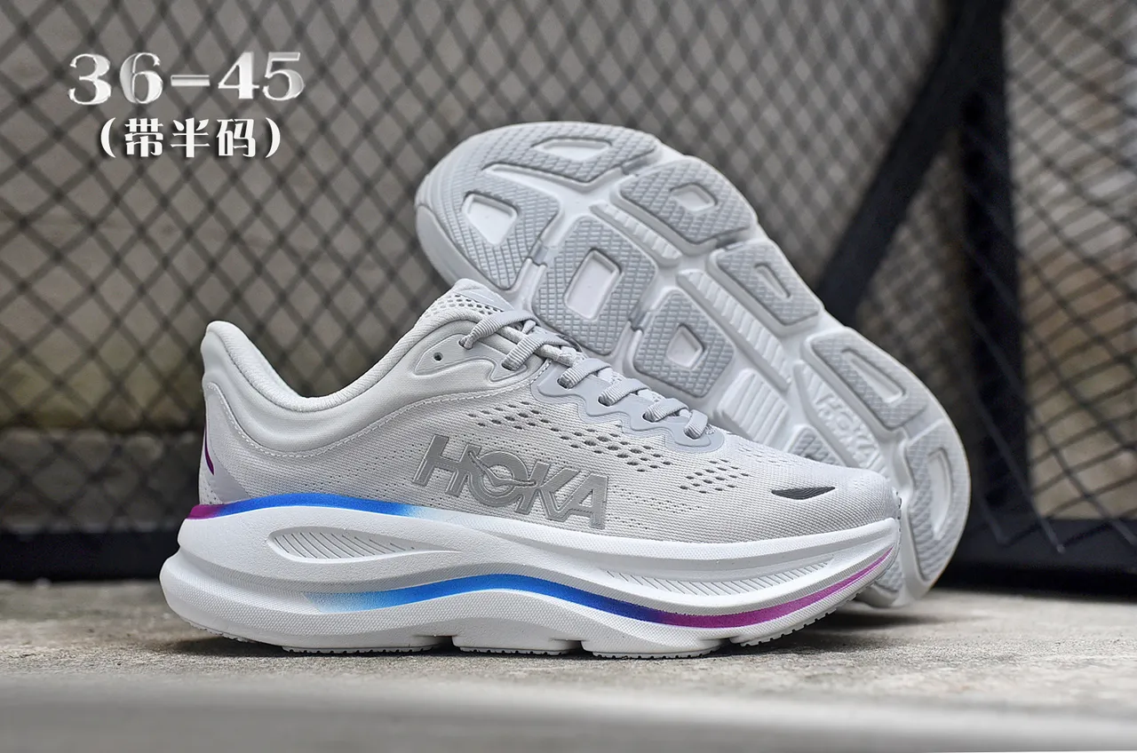 Hoka Clifton Blanc Bleu Haut en tricot ingénierie Amortissement sculpté Semelle intermédiaire Chaussures de course 7