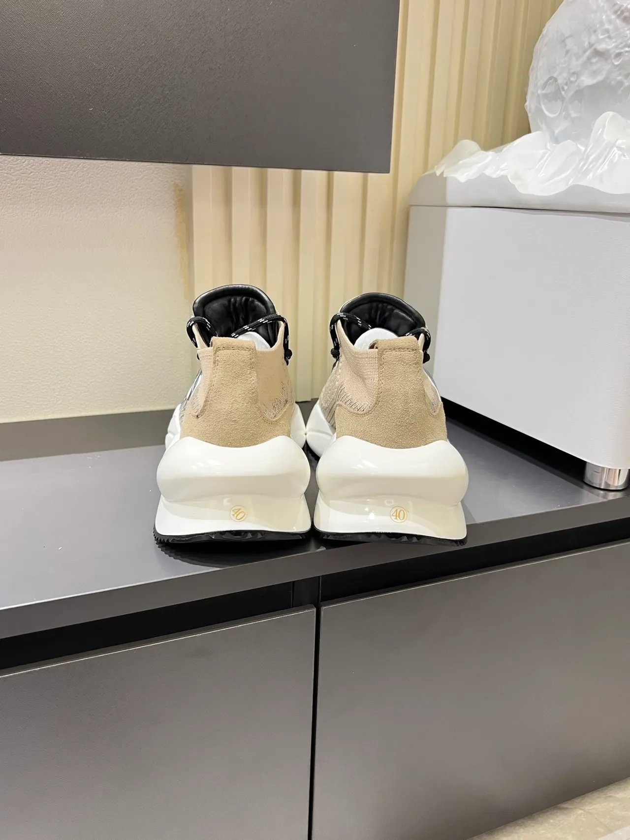 Chaussures chunky Hugo Boss Beige et Noir en tricot avec tige sock-fit et semelle sculptée blanche 2