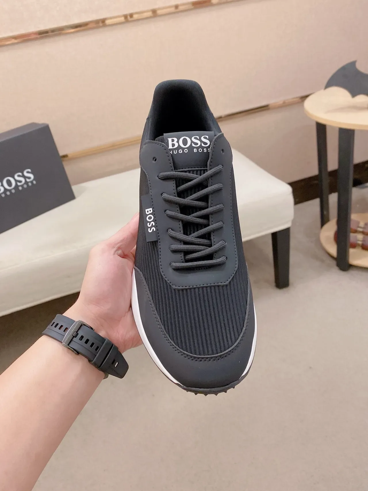 Hugo Boss Noir Blanc Textile Ribbelé Supérieur Contraste Mésoule Lifestyle Sneakers 3