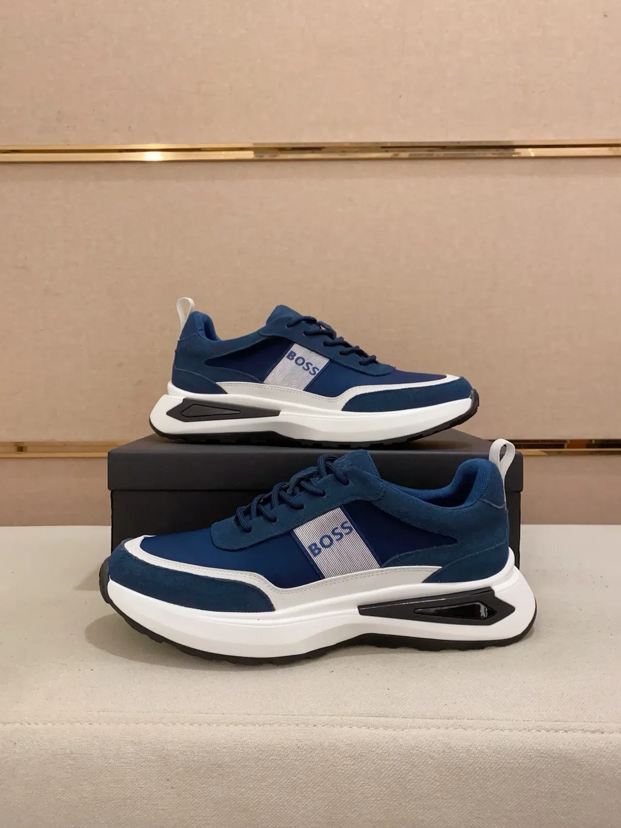 Hugo Boss Navy White Blue Daim et tissu avec rayure contrastée sneakers lifestyle 7