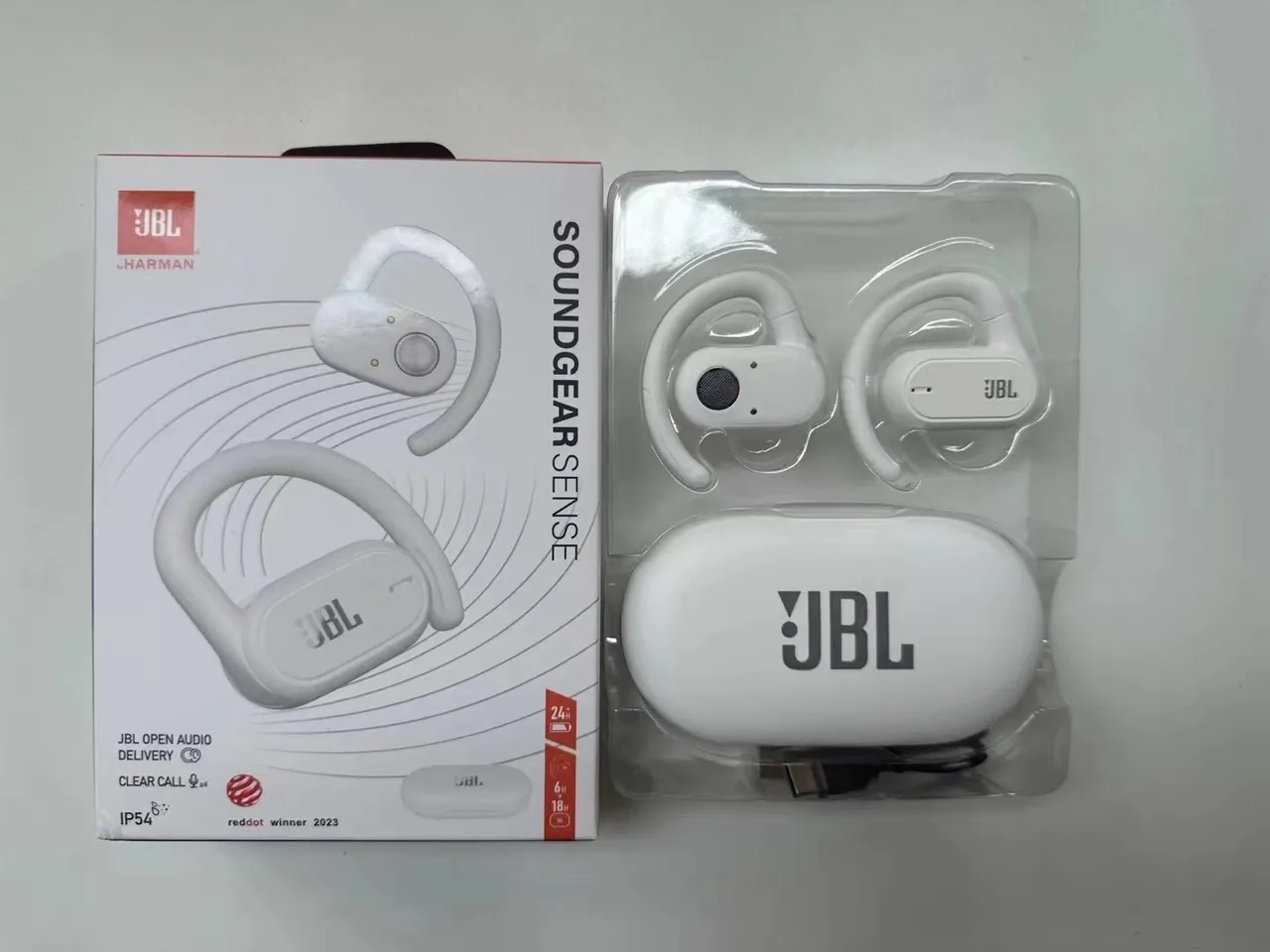 JBL Reflect Aero White Black Over-Ear Hook Design Compact Stem Housing Sports Earphones 6