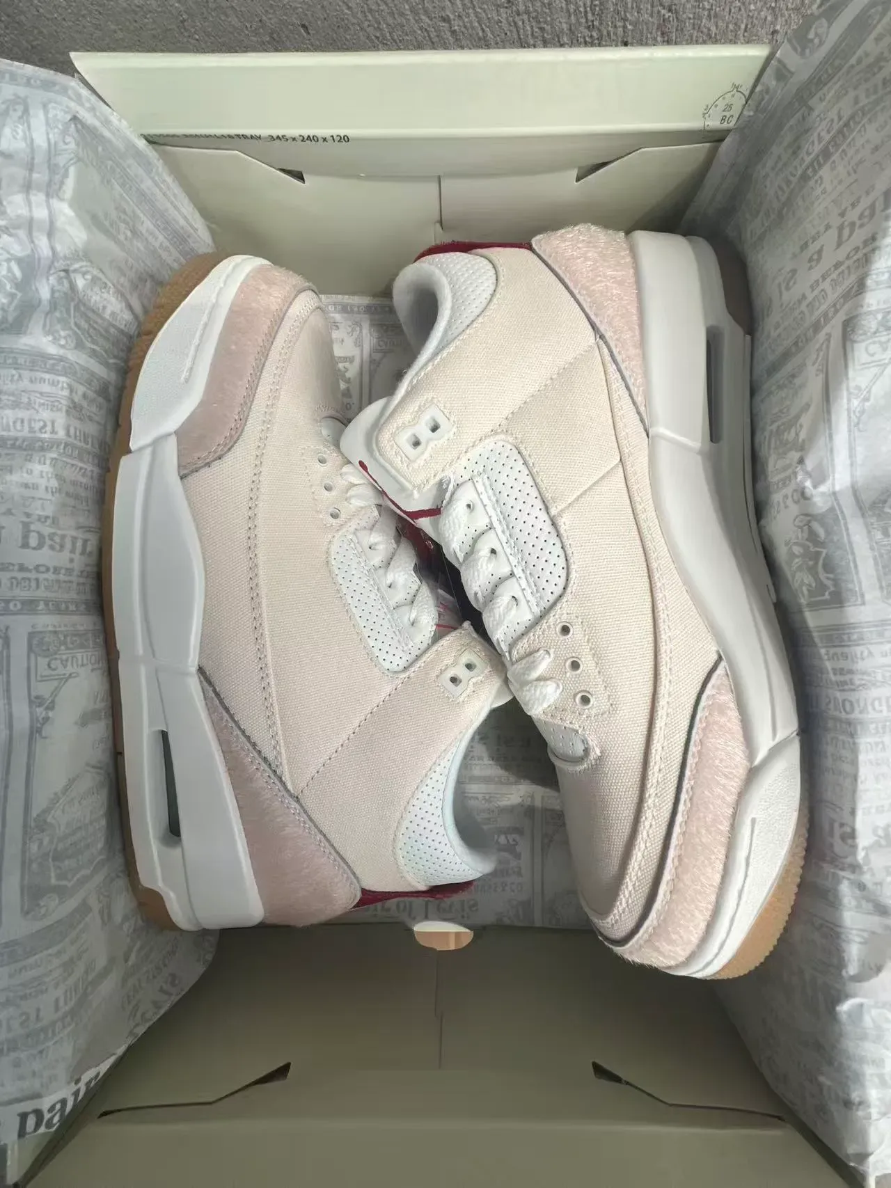 Levi's Beige Red High-Top Canvas-Suede Hybrid Upper Sneakers 9