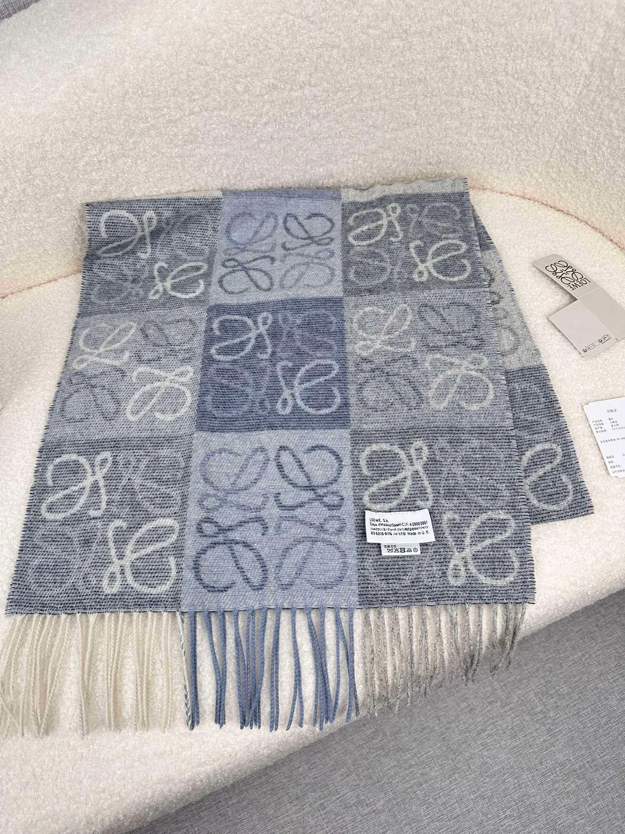 Loewe Anagram Monogram Gray Cashmere Scarf 7