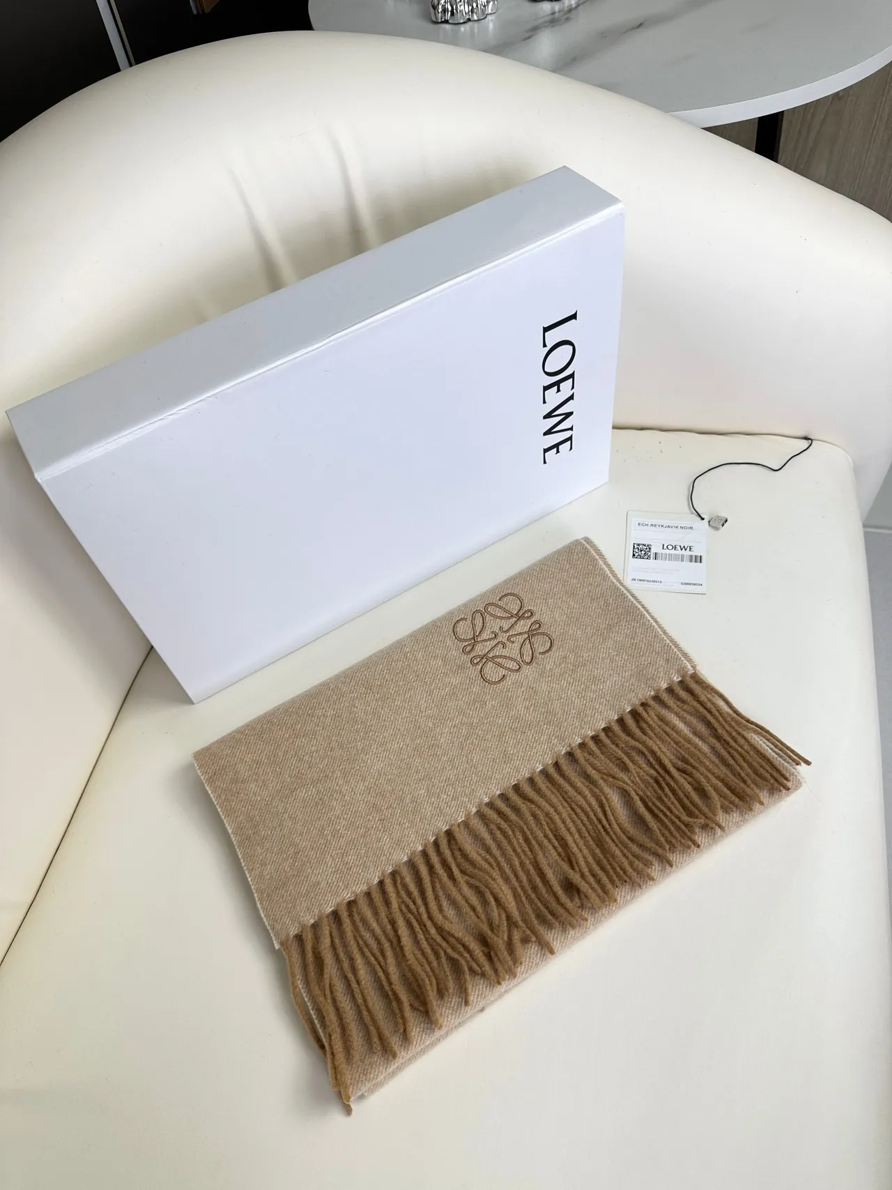 Loewe Reykjavik Noir Beige Cashmere écharpe 6