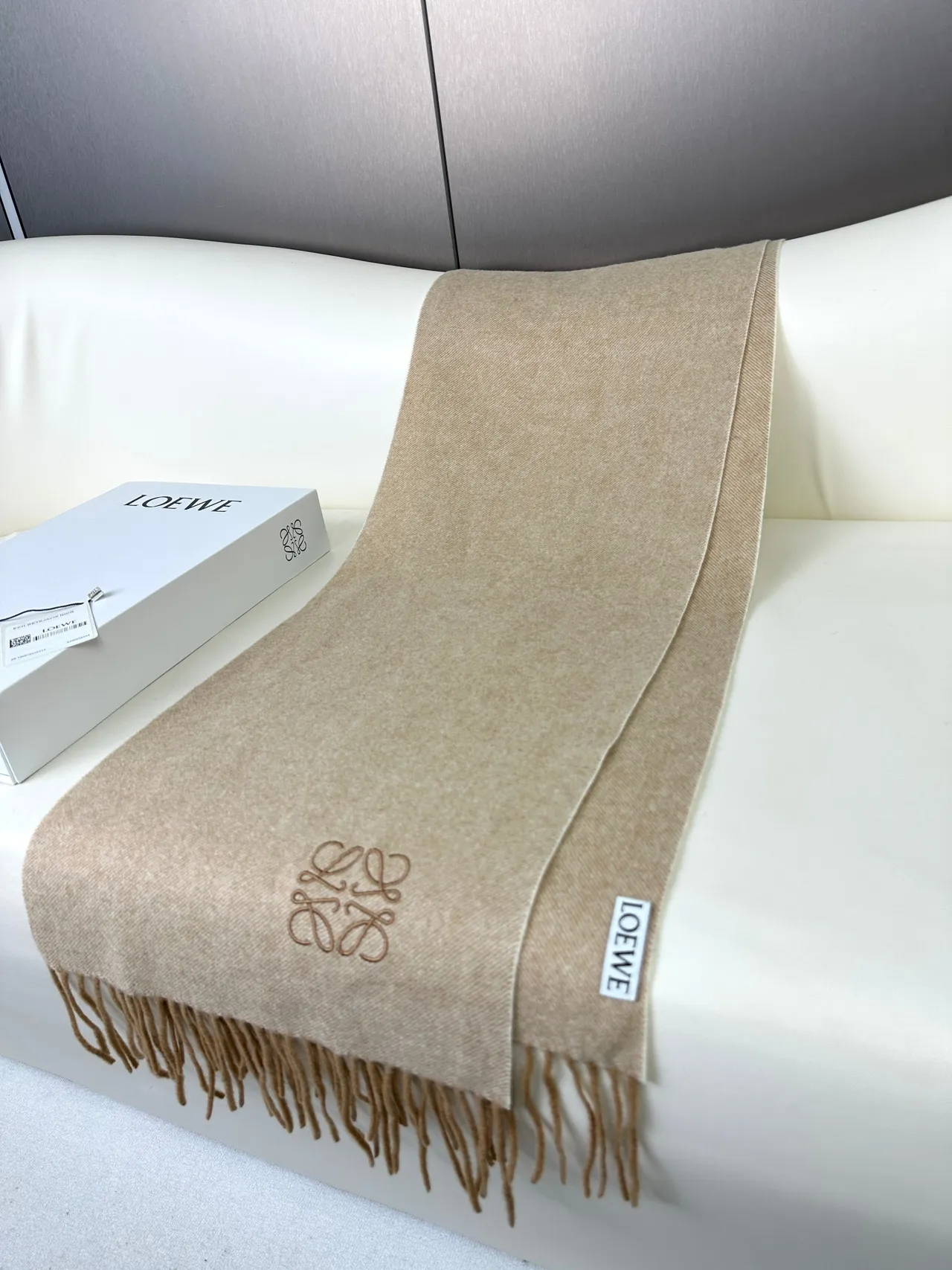 Loewe Reykjavik Noir Beige Cashmere écharpe 7