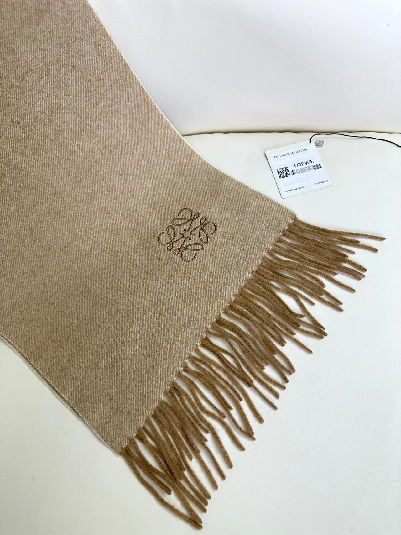 Loewe Reykjavik Noir Beige Cashmere écharpe 9