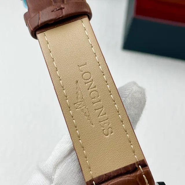 Longines Black Brown Classic Dress Roman Numeral Hour Markers Mechanical Watch 2