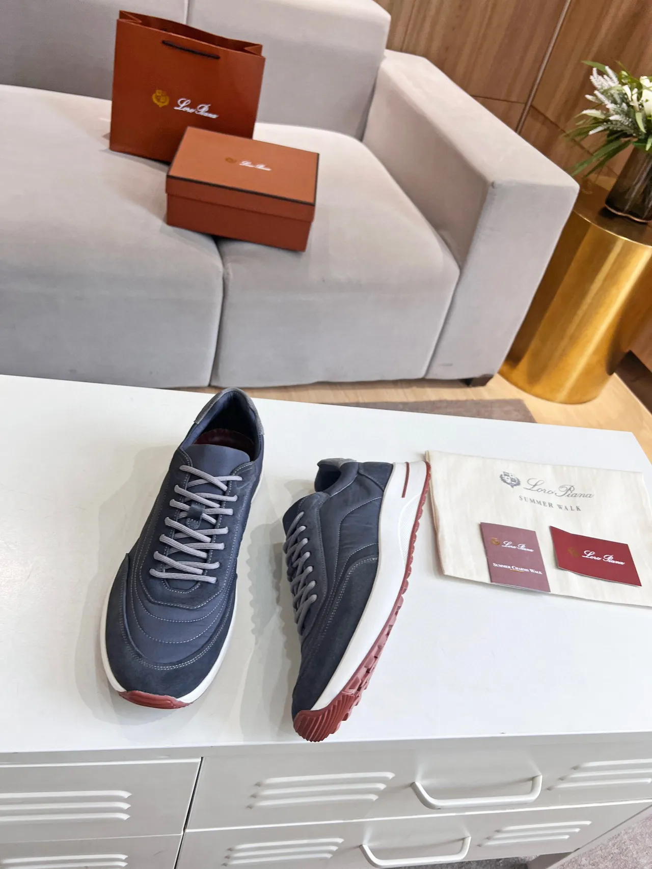 Loro Piana Tênis Lifestyle de Camurça e Nylon Cinza 4