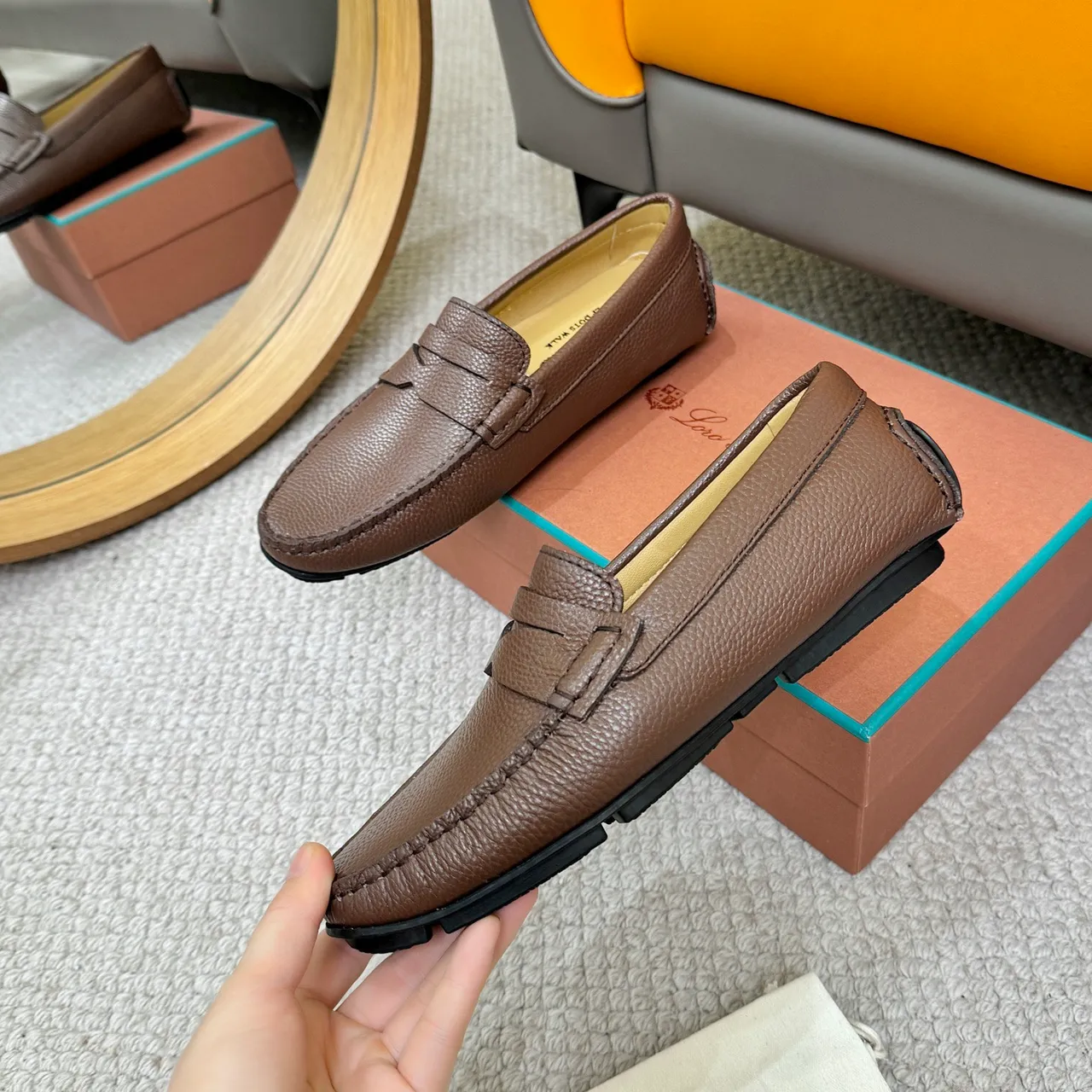 Loro Piana LP DOTS WALK Marron Cuir Pebbled Mocassin 5