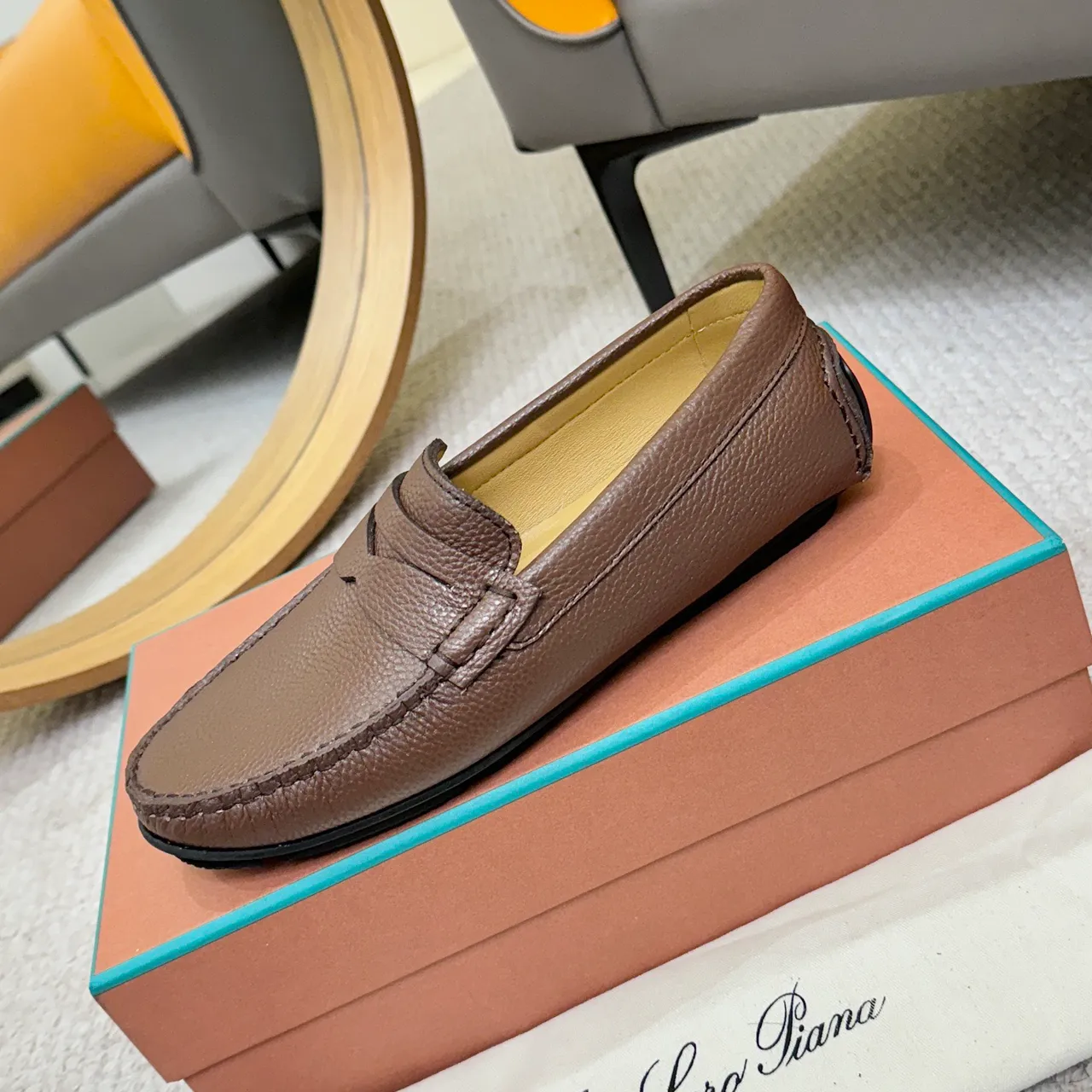 Loro Piana LP DOTS WALK Marron Cuir Pebbled Mocassin 6